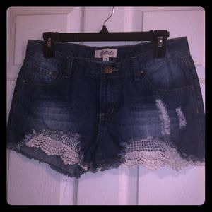 Listicle shorts